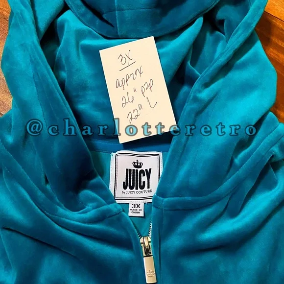 Juicy Couture • Turquoise Velour Tracksuit • 3X - Picture 3 of 9